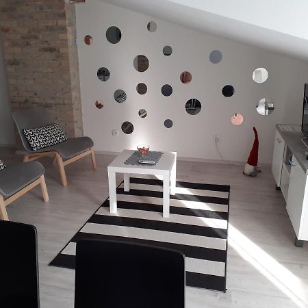 Apartamento Flora Novi Sad Exterior foto