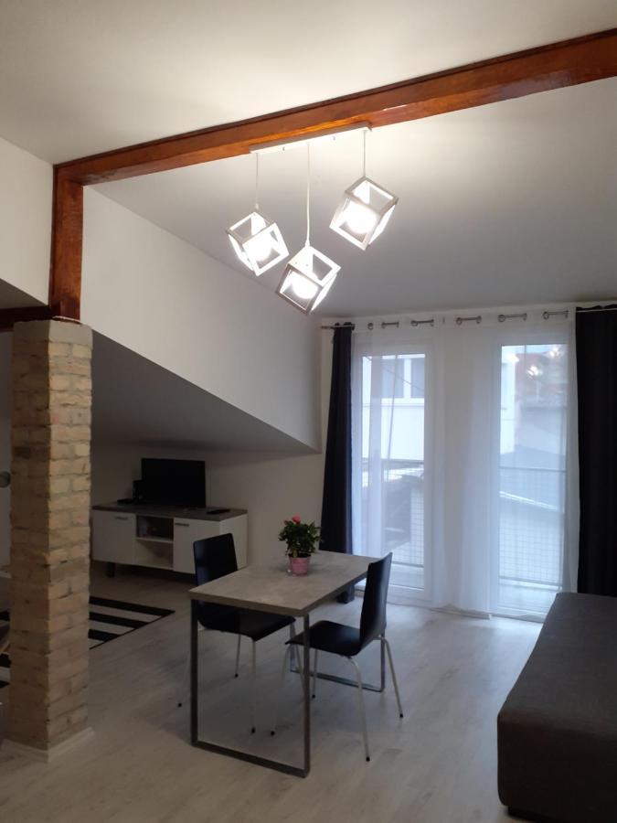 Apartamento Flora Novi Sad Exterior foto
