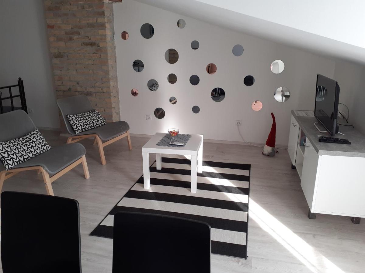 Apartamento Flora Novi Sad Exterior foto