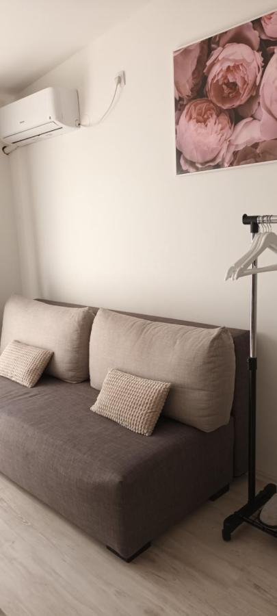 Apartamento Flora Novi Sad Exterior foto
